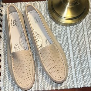 SAS Women’s Leather Tripad Comfort Footbed Size 10N